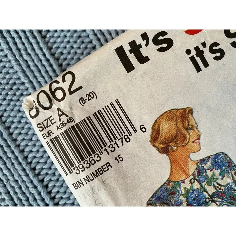 Simplicity 8062 Skirt top pants pattern